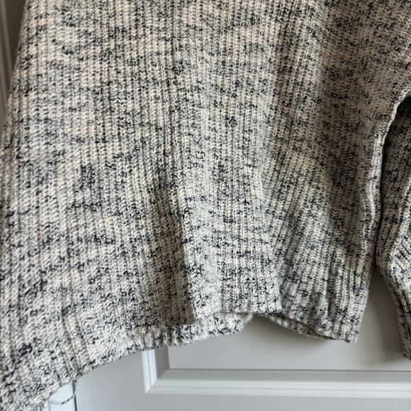 OFFLINE By Aerie Chillside Turtleneck Sweater Soft Muslin Gray Sz M Cozy Cotton - Picture 5 of 12